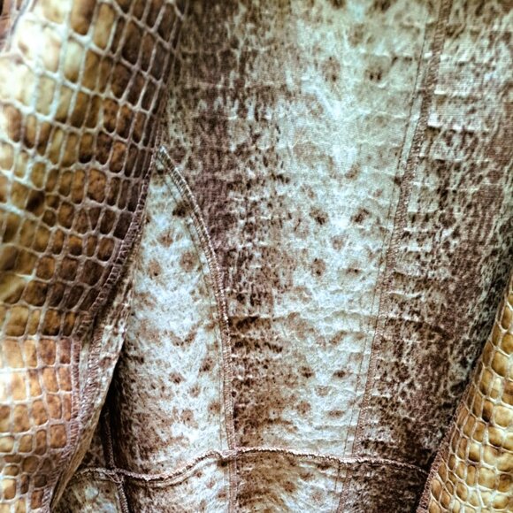 Women's Vintage Genuine Look Crocodile Skin Embossed Texture Long Blazer/Coat - Picture 5 of 9